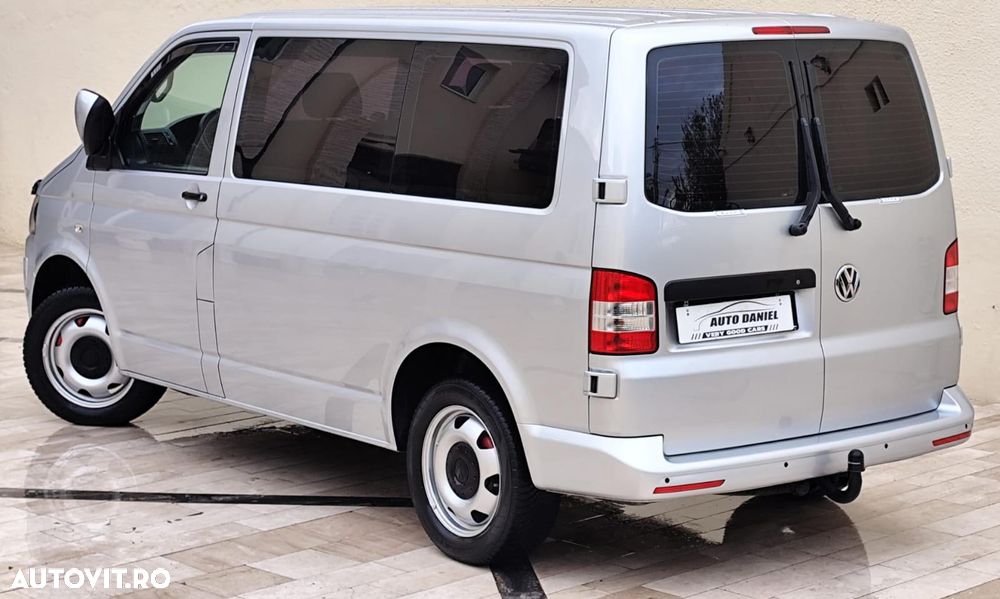 Volkswagen Caravelle - 4