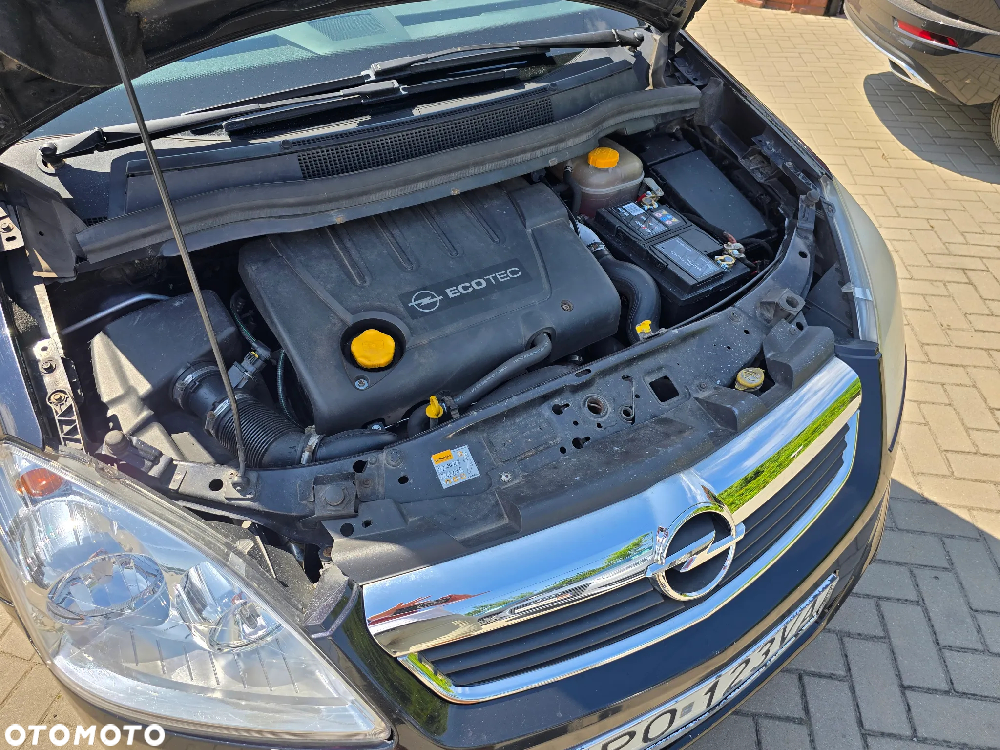 Opel Zafira - 16