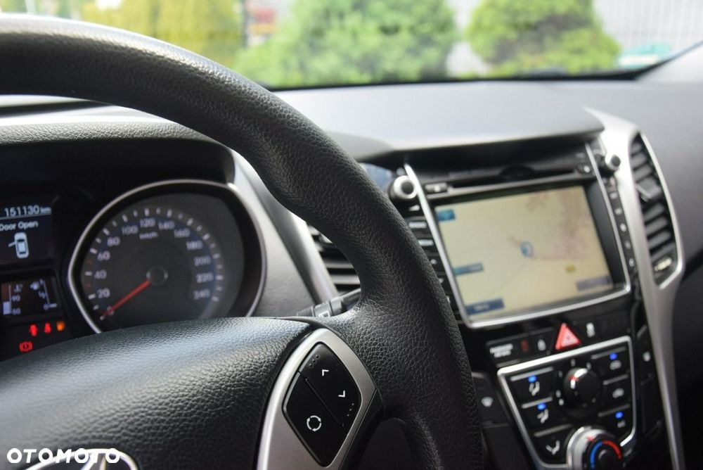 Hyundai i30 1.4 Premium - 35