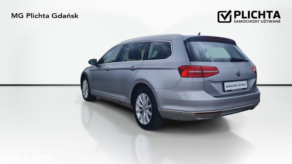 Volkswagen Passat Variant - 8