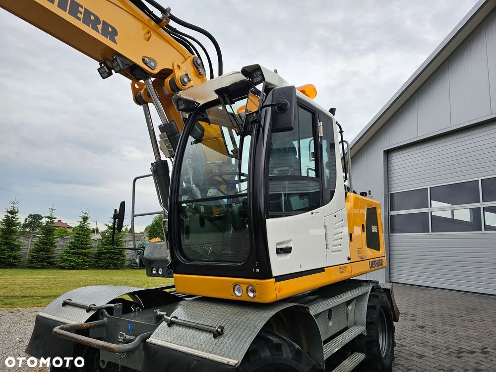 Liebherr A 916 - 24