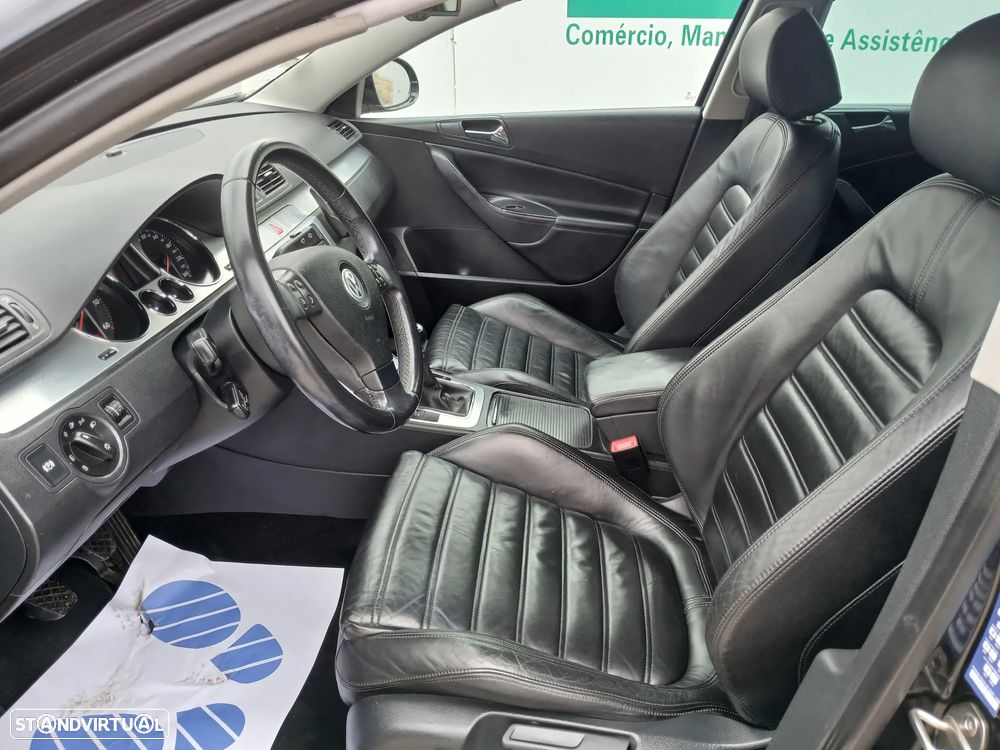 VW Passat 2.0 TDI Highline - 16