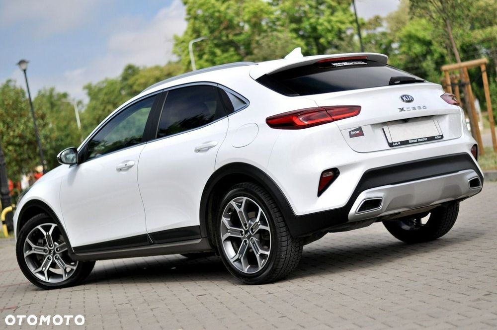 Kia XCeed 1.6 CRDi mHEV L - 3