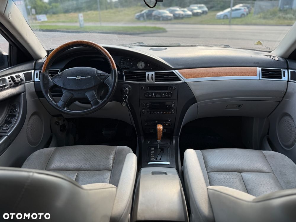 Chrysler Pacifica - 25