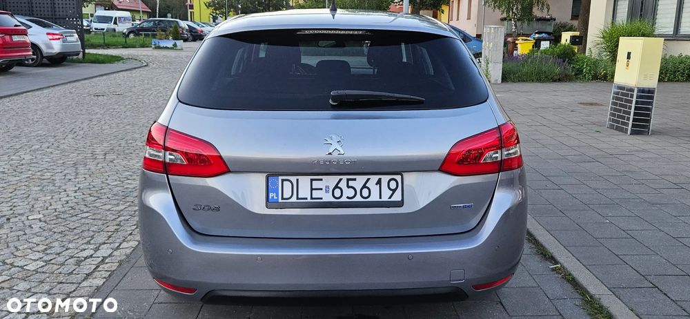Peugeot 308 BlueHDi 120 Stop & Start Business-Line - 6