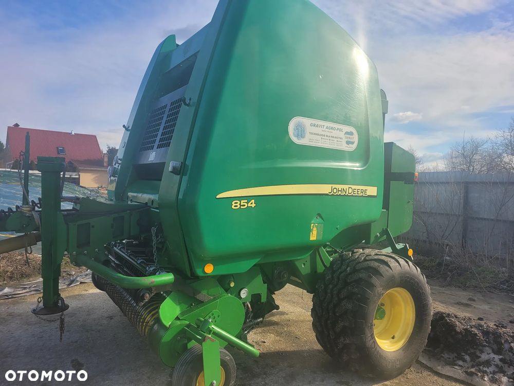 John Deere 854 - 5