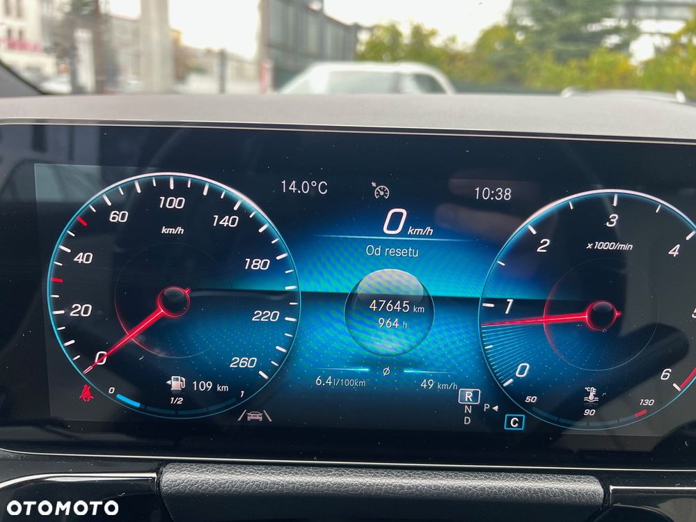 Mercedes-Benz GLA 180 d 8G-DCT Special Edition - 14