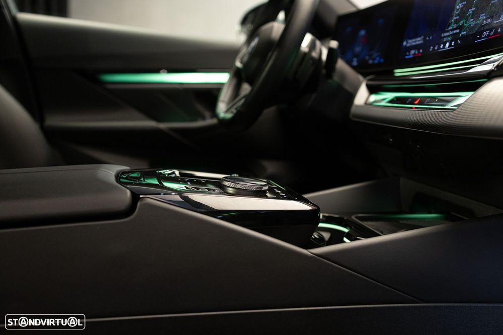 BMW 530 e Pack Desportivo M Pro - 51