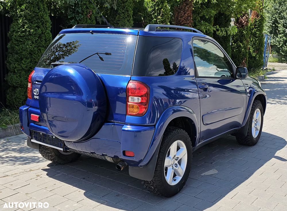 Toyota RAV4 - 6