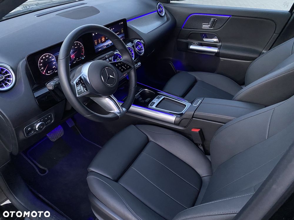Mercedes-Benz GLA 250 - 5