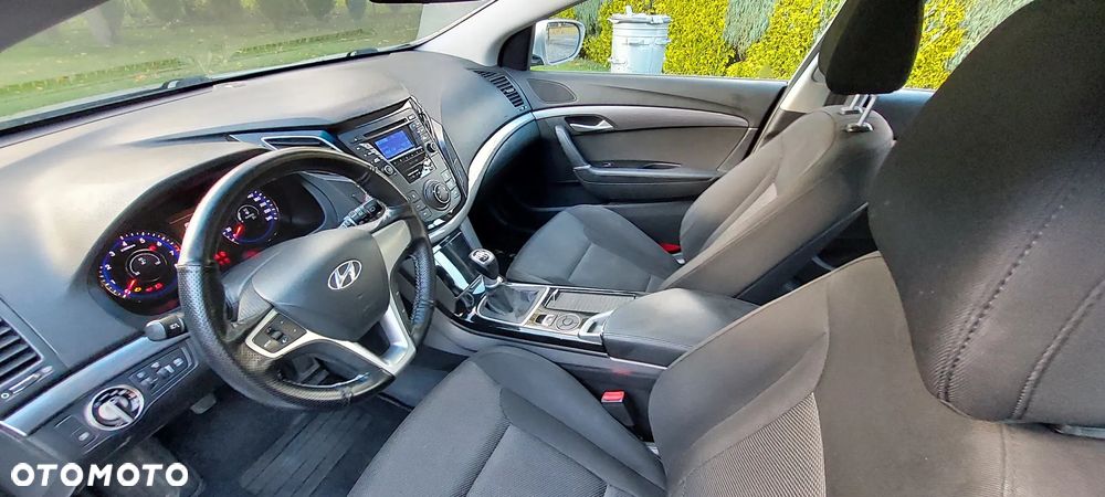 Hyundai i40 - 19