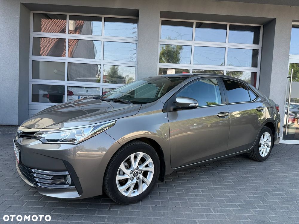 Toyota Corolla 1.6 Comfort - 21