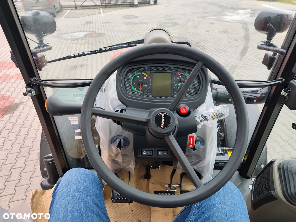 Case IH Farmall C75 - 4