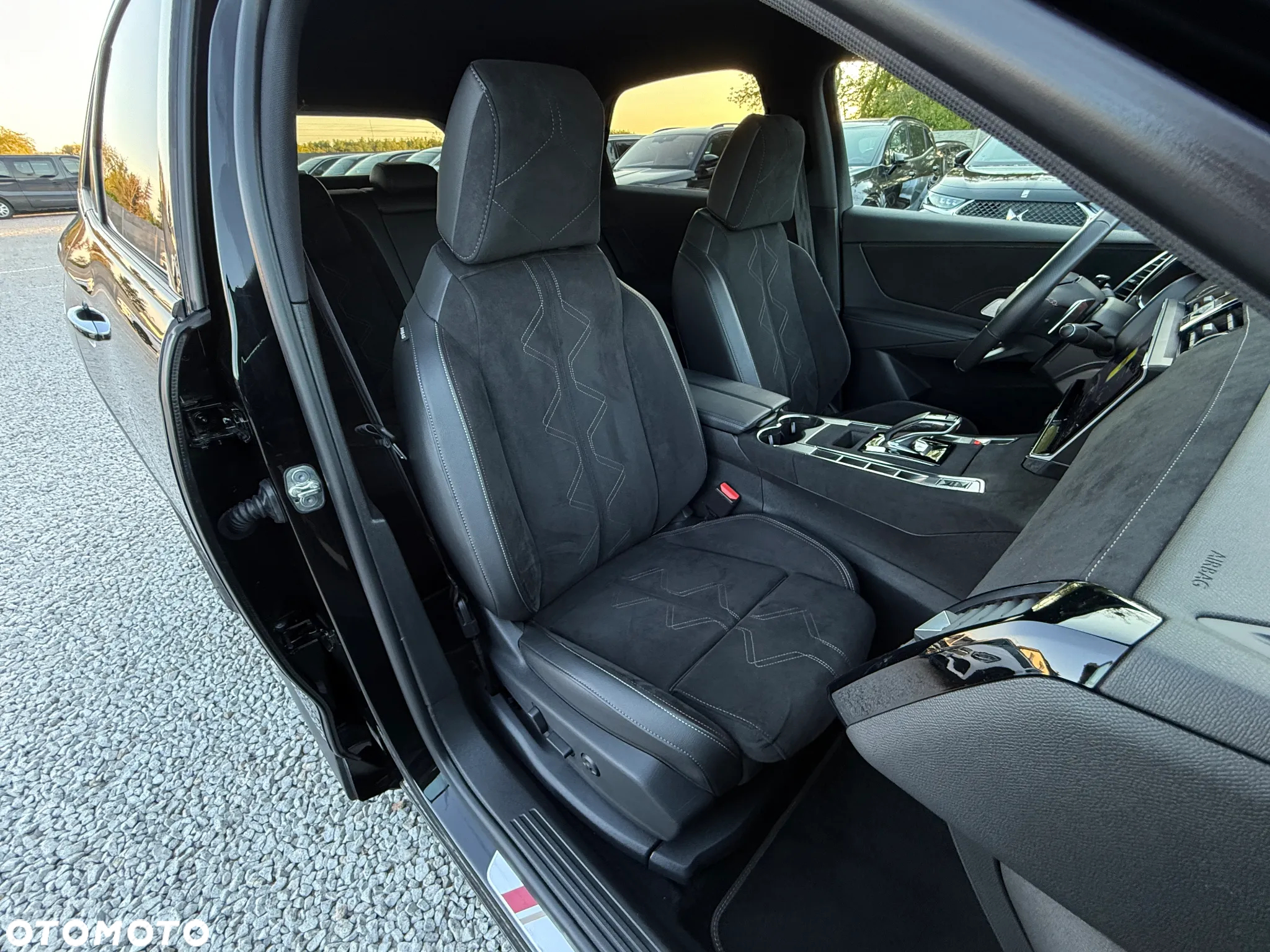 DS Automobiles DS 7 Crossback 1.6 E-Tense Performance Line + - 35