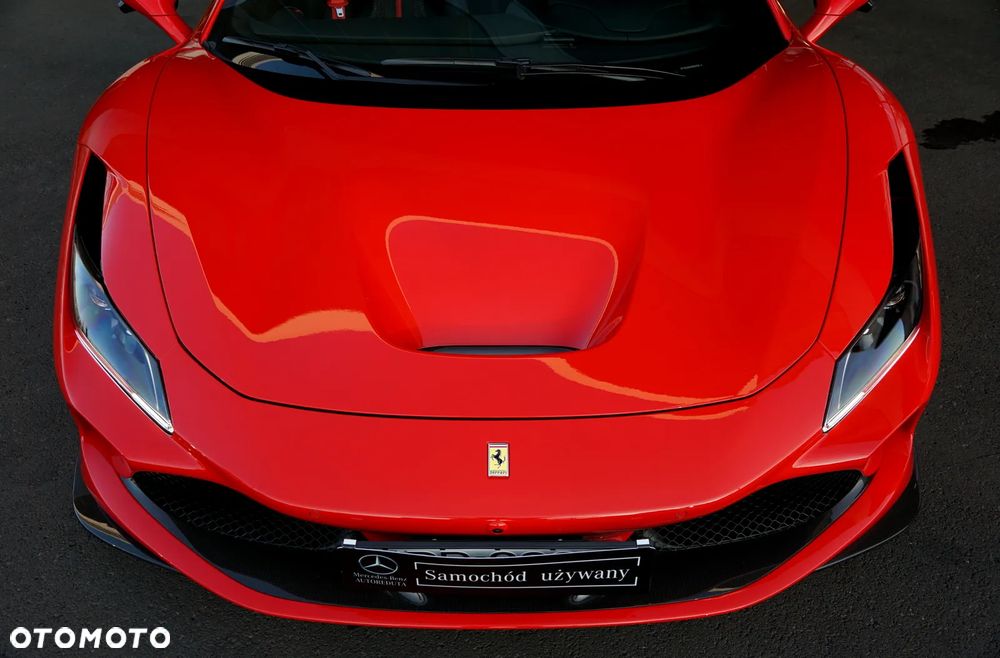 Ferrari F8 Spider - 15