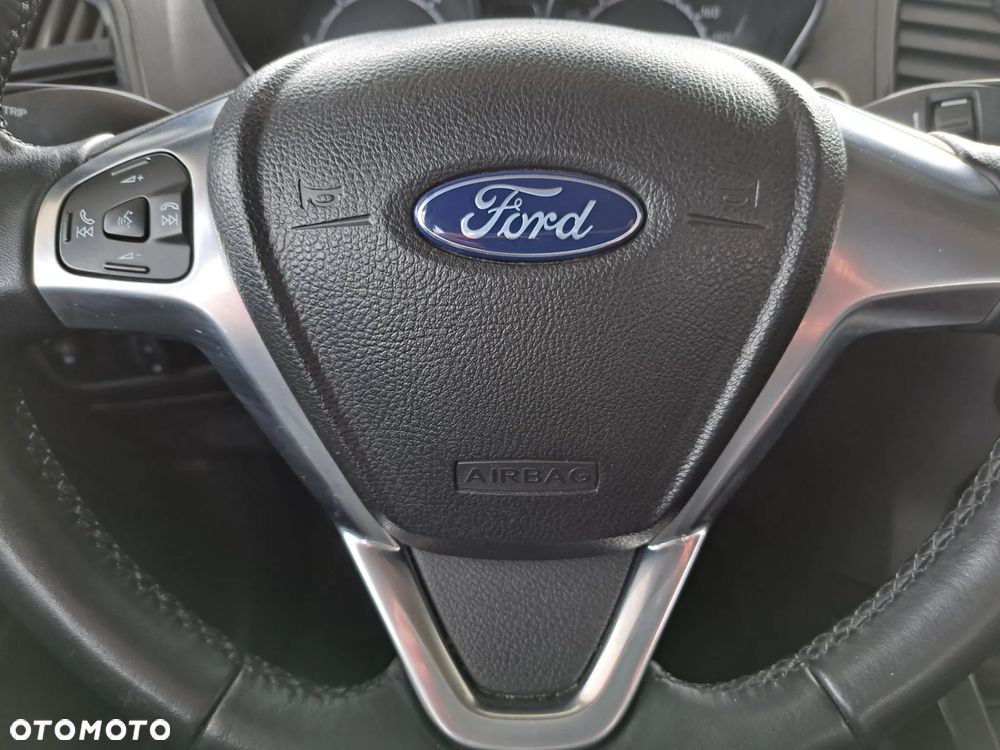 Ford EcoSport - 25
