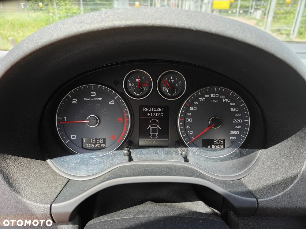 Audi A3 Sportback 2.0 TDI Attraction S tronic - 11
