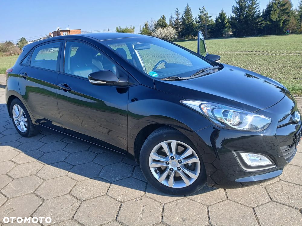 Hyundai i30 1.6 GDI Premium - 4