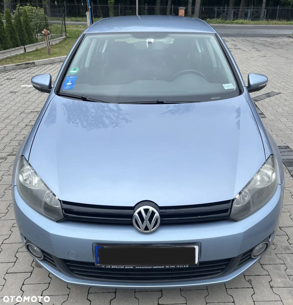 Volkswagen Golf - 2