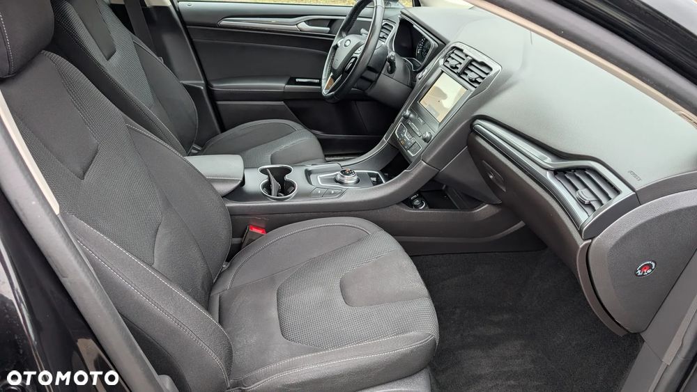 Ford Mondeo SW 2.0 TDCi Titanium PowerShift - 7