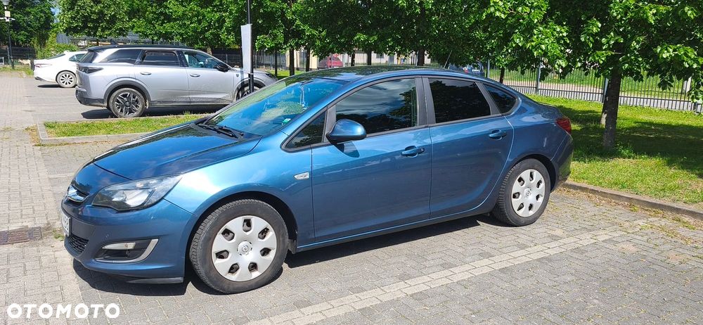 Opel Astra 1.6 Active - 1