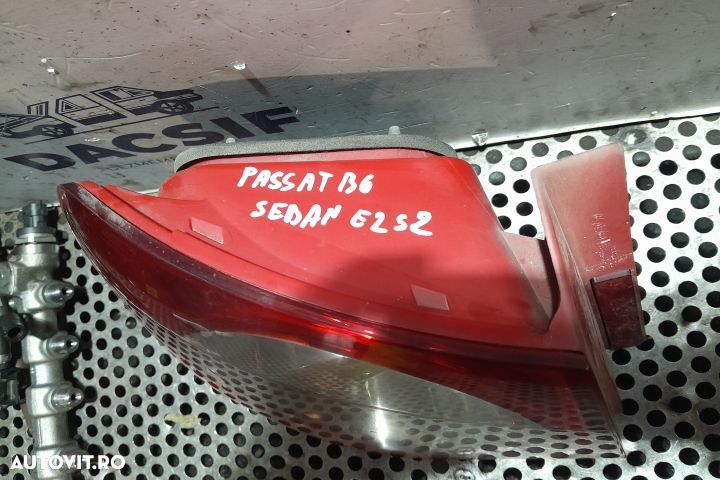 Lampa / Tripla stop stanga pe aripa Volkswagen VW Passat B6 [2005 - 2 - 2