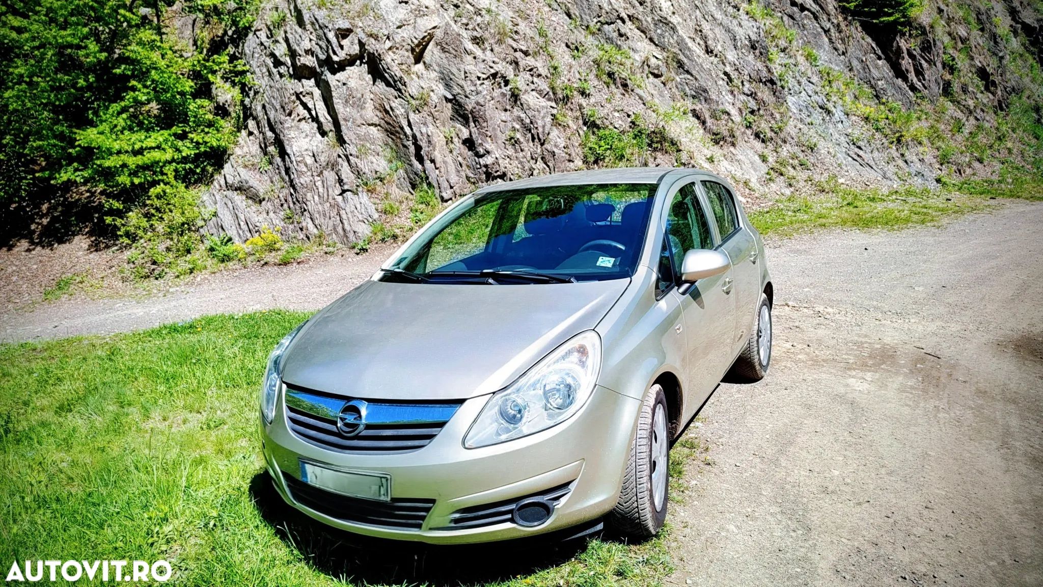 Opel Corsa - 1