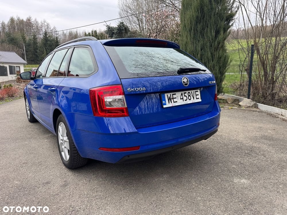 Skoda Octavia 2.0 TDI Ambition DSG - 8