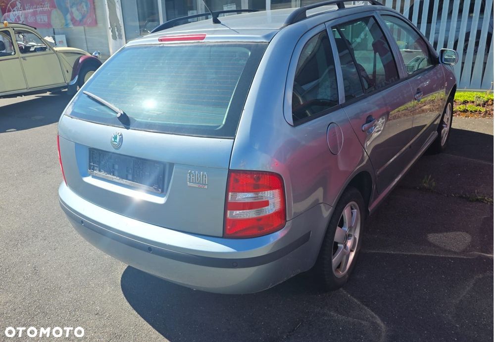 Skoda Fabia 1.4 16V Combi Comfort - 5