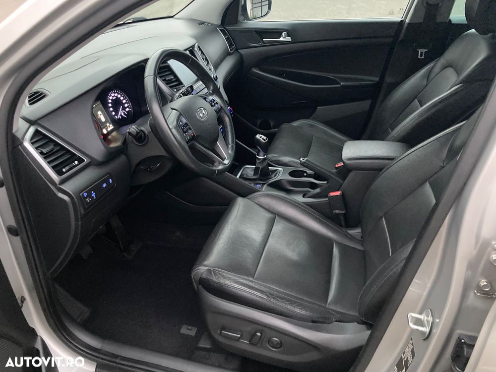 Hyundai Tucson 2.0 CRDI 4WD Premium - 22