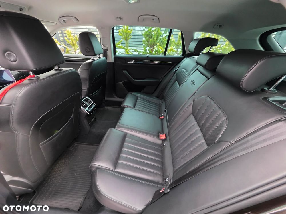Skoda Superb 2.0 TDI L&K - 26