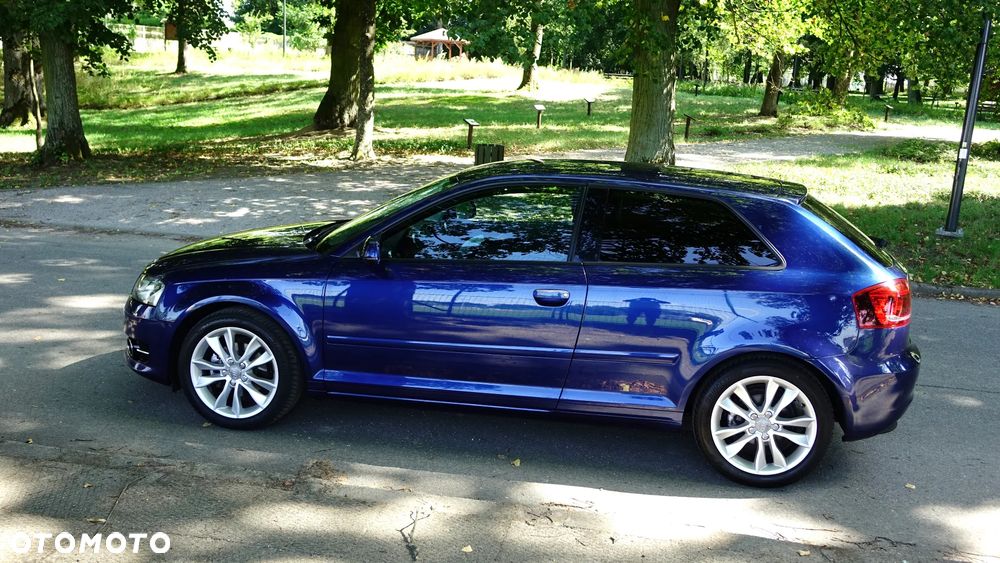 Audi A3 3-drzwiowe 1.4 TFSI Ambiente - 28