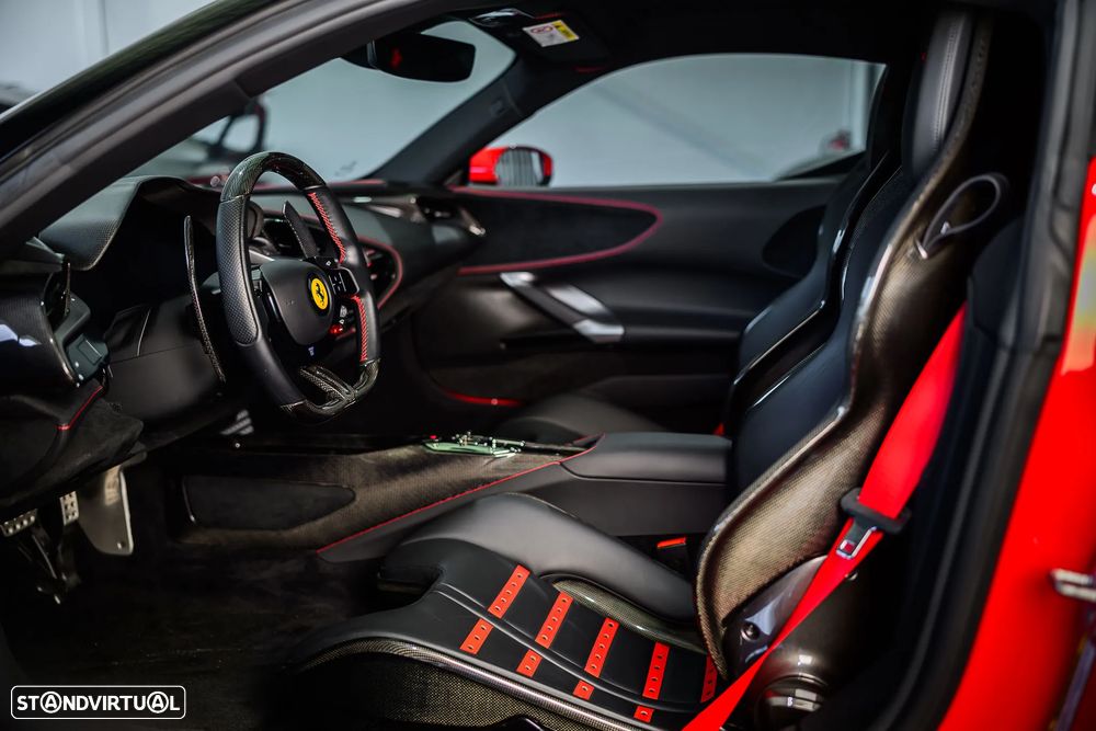 Ferrari SF90 Stradale - 21