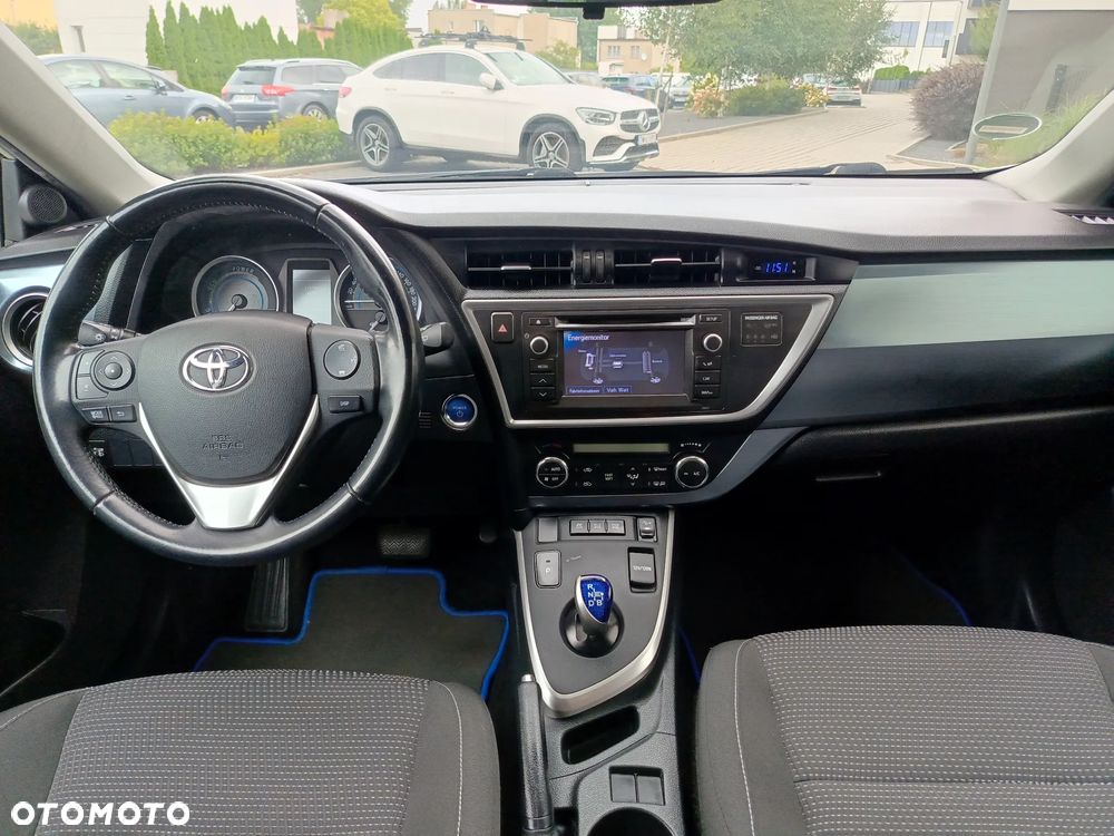 Toyota Auris 1.8 HSD Luna - 12