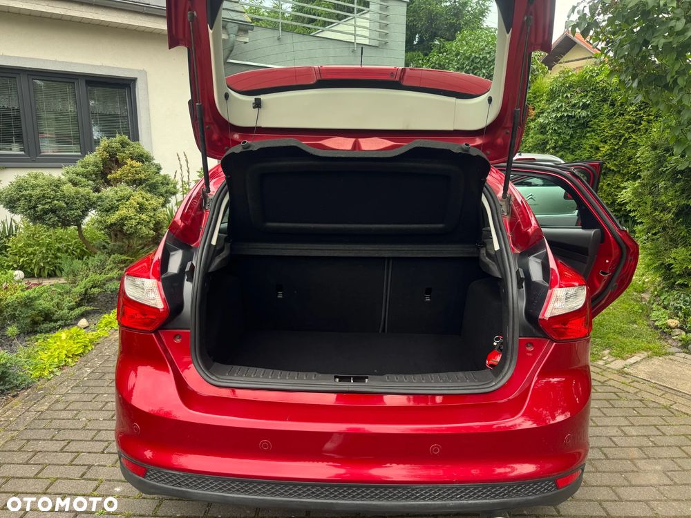 Ford Focus 1.6 EcoBoost Edition - 27