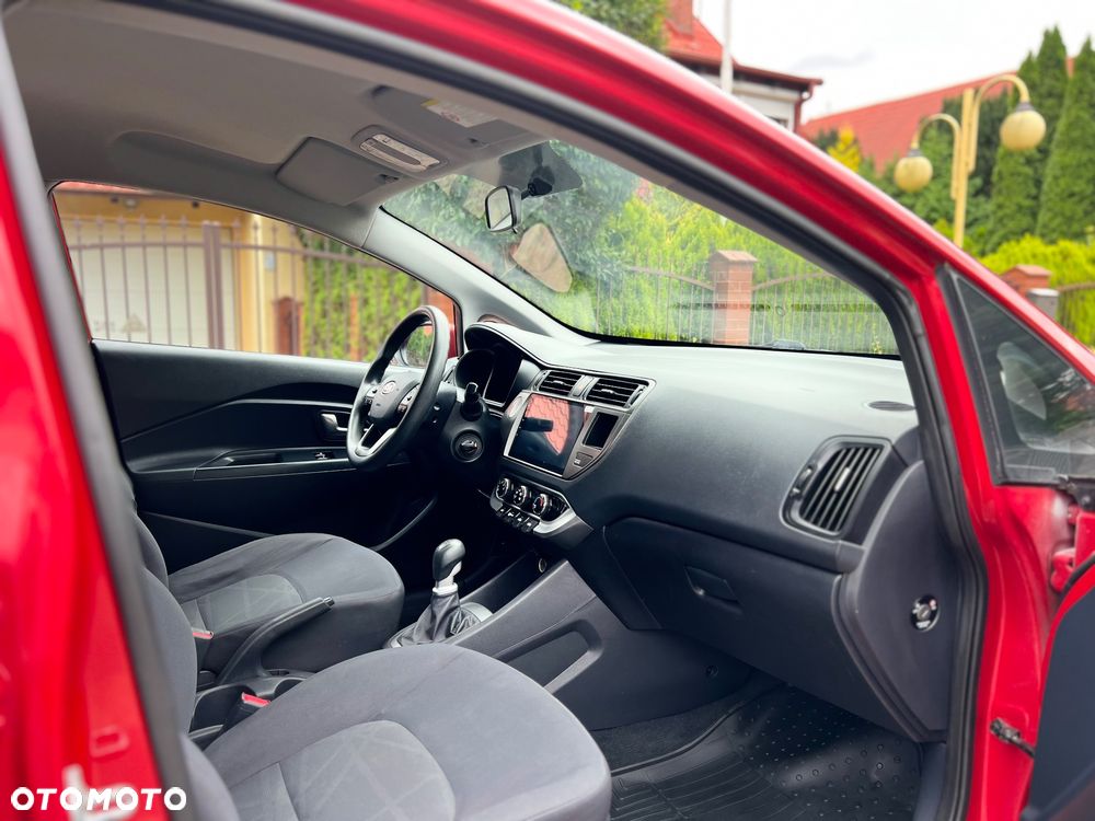 Kia Rio 1.4 Edition 7 - 22