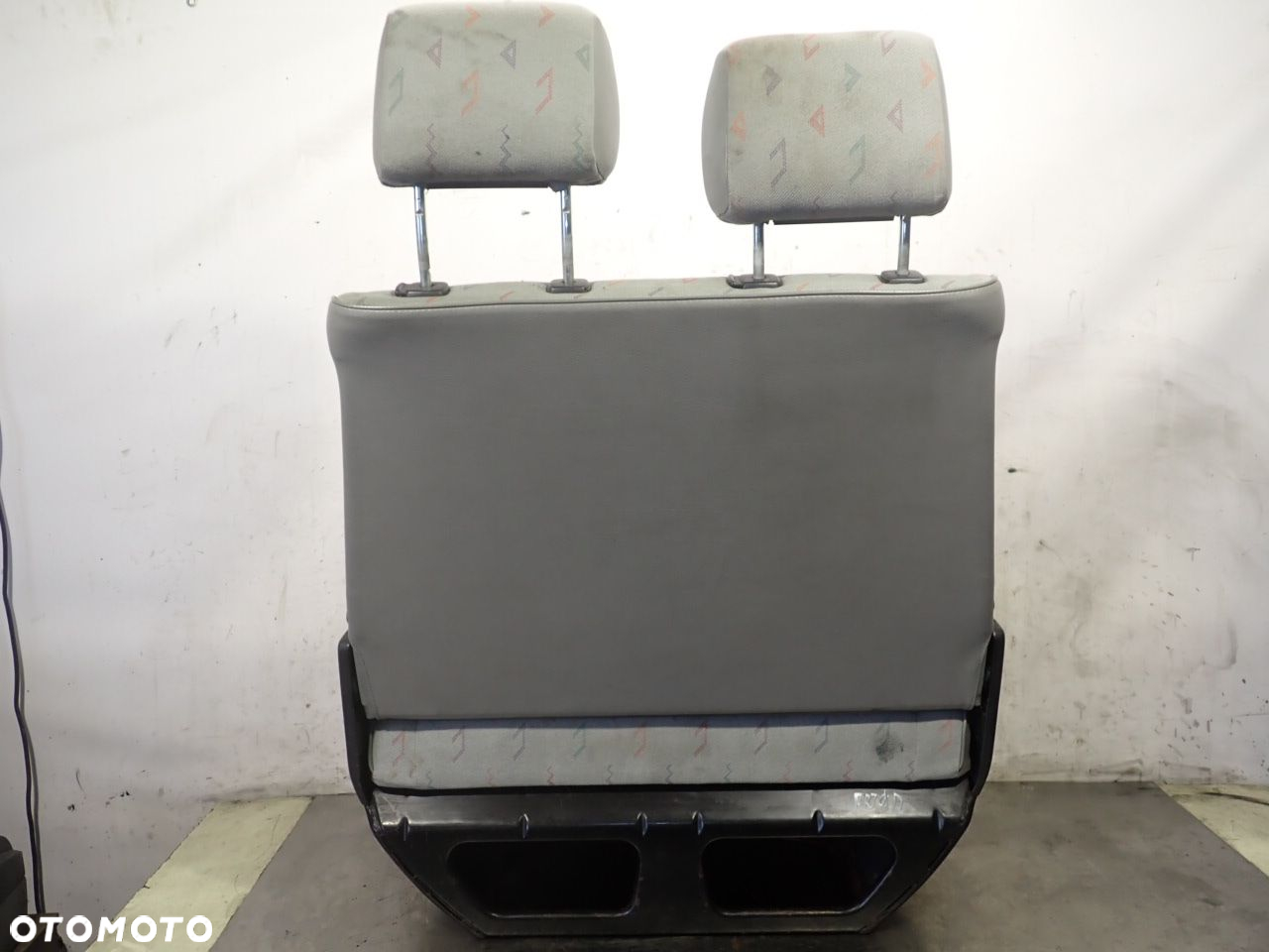 FOTEL PASAŻERA BLIŹNIAK VOLKSWAGEN T4 TRANSPORTER 1.9 - 11