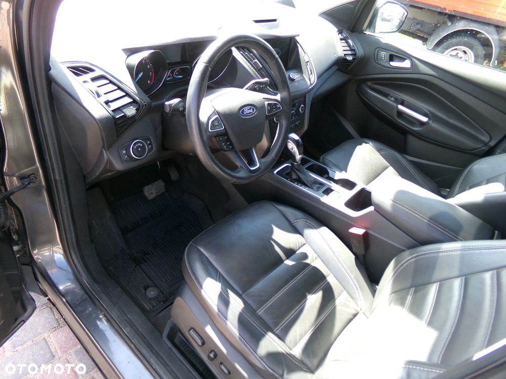 Ford Escape - 2