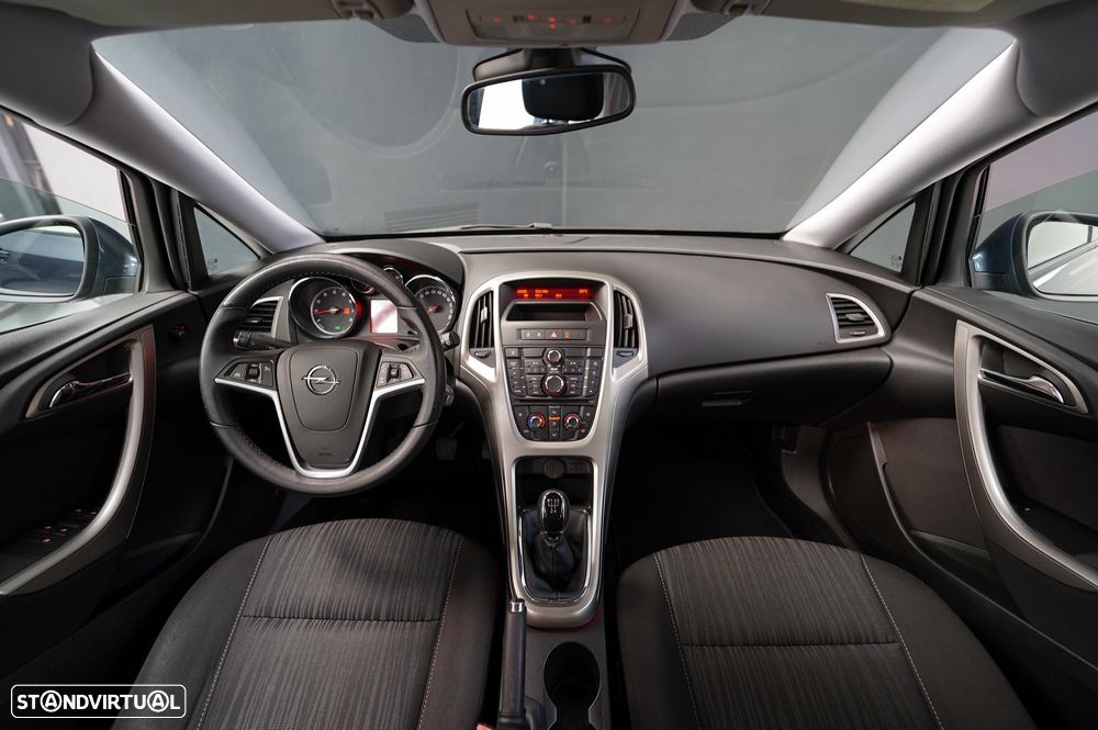 Opel Astra 1.4 Cosmo S/S - 15