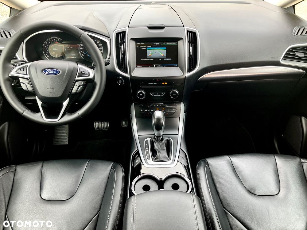 Ford S-Max - 26