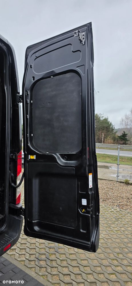Ford Transit - 19