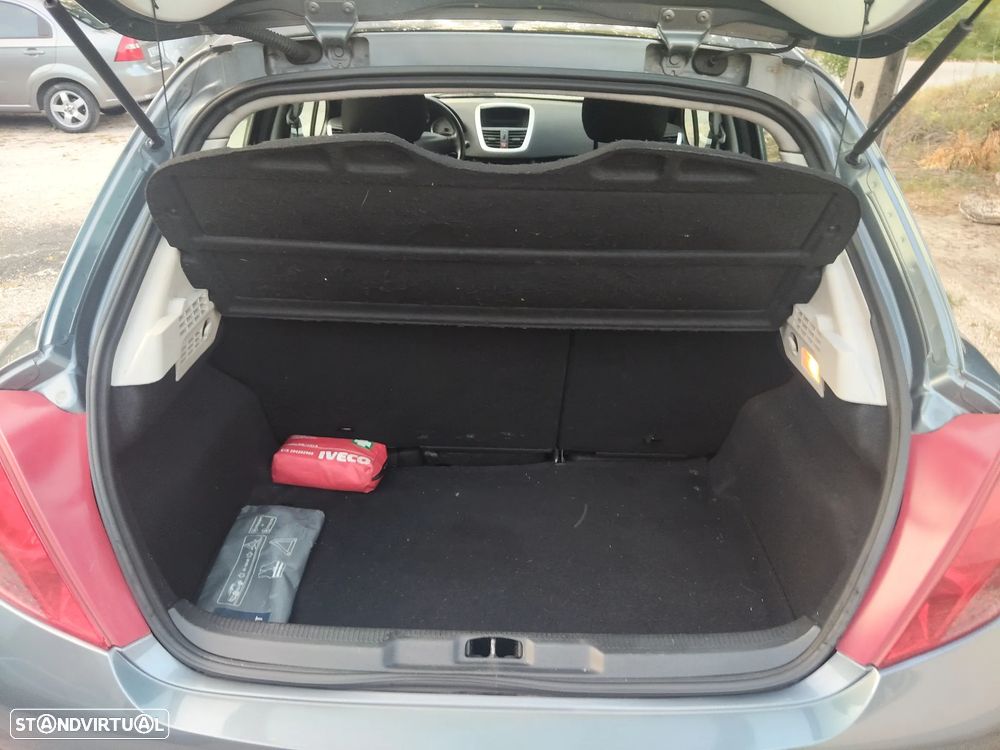 Peugeot 207 1.4 16V Open - 16