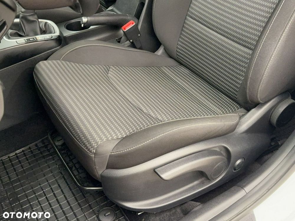 Kia Ceed - 18