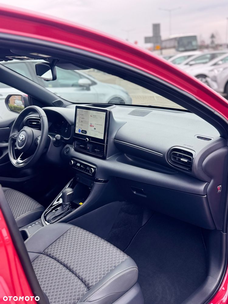 Toyota Yaris Hybrid 1.5 Premiere Edition - 24