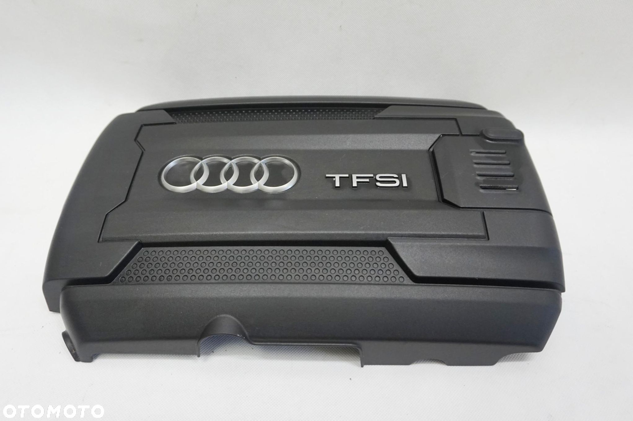 POKRYWA SILNIA AUDI TT 8S 2.0TFSI 6k0103925bn - 1