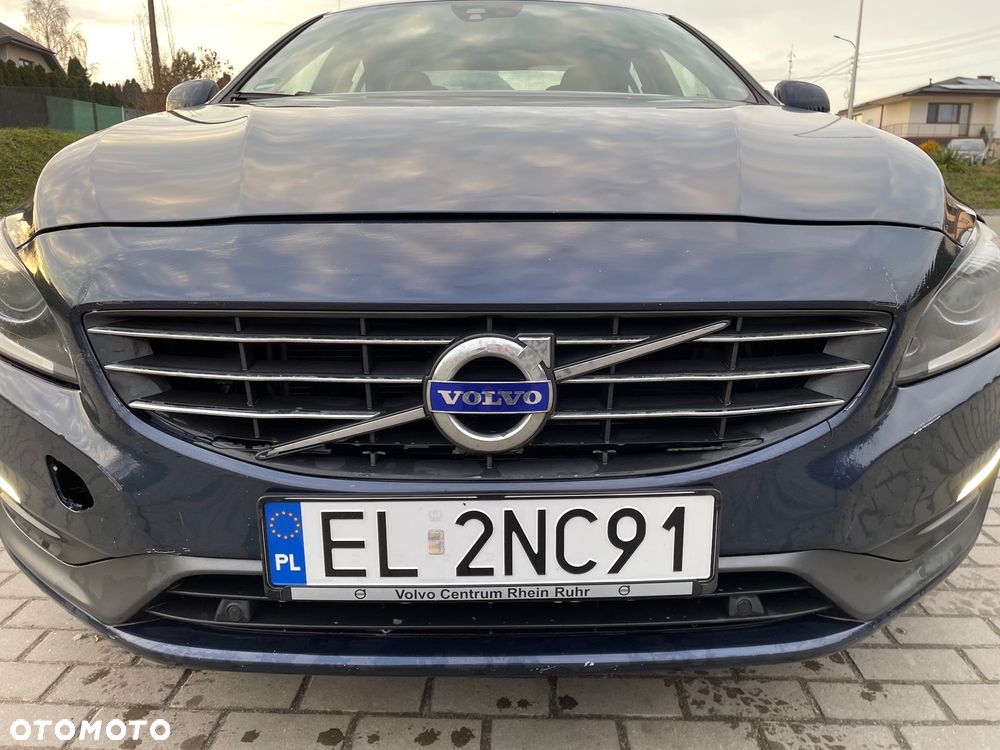 Volvo S60 D3 Geartronic Momentum - 9