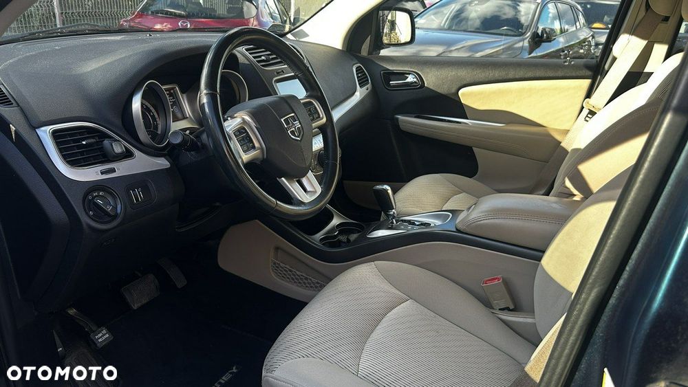 Dodge Journey - 6