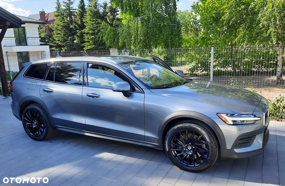 Volvo V60 Cross Country T5 AWD - 3