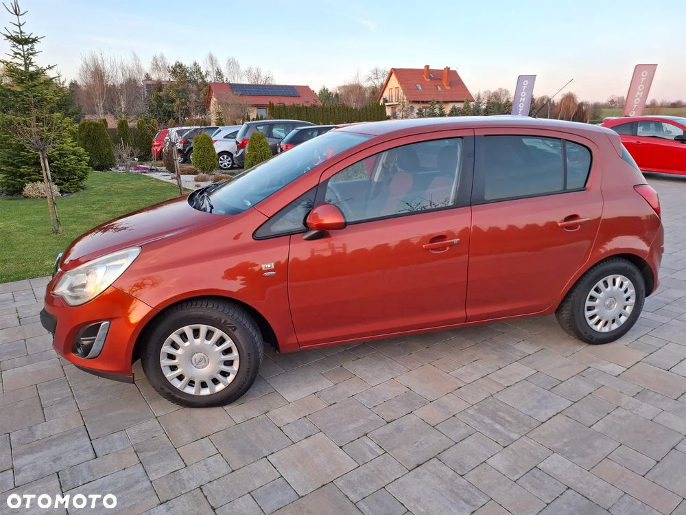 Opel Corsa 1.4 16V Satellite - 10