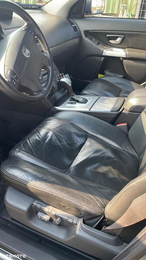Volvo XC 90 - 7